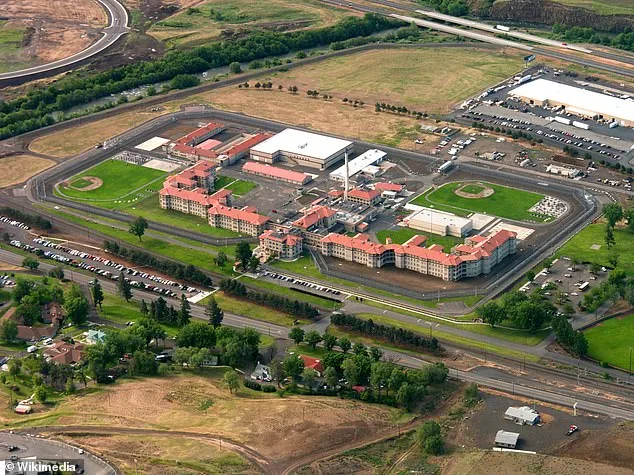 Oregon Prisons to Issue Tablets to Inmates in Bid to Curb Drug Flow