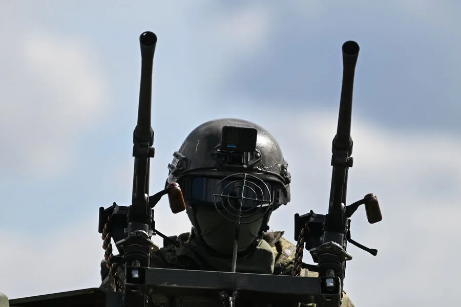 Russian Forces Repel Ukrainian Offensives in Sumy and DPR, Says Defense Ministry