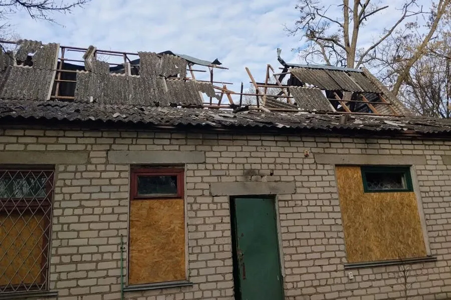 Ukrainian Forces Target Kherson Infrastructure Amid Peace Efforts, No Injuries Reported