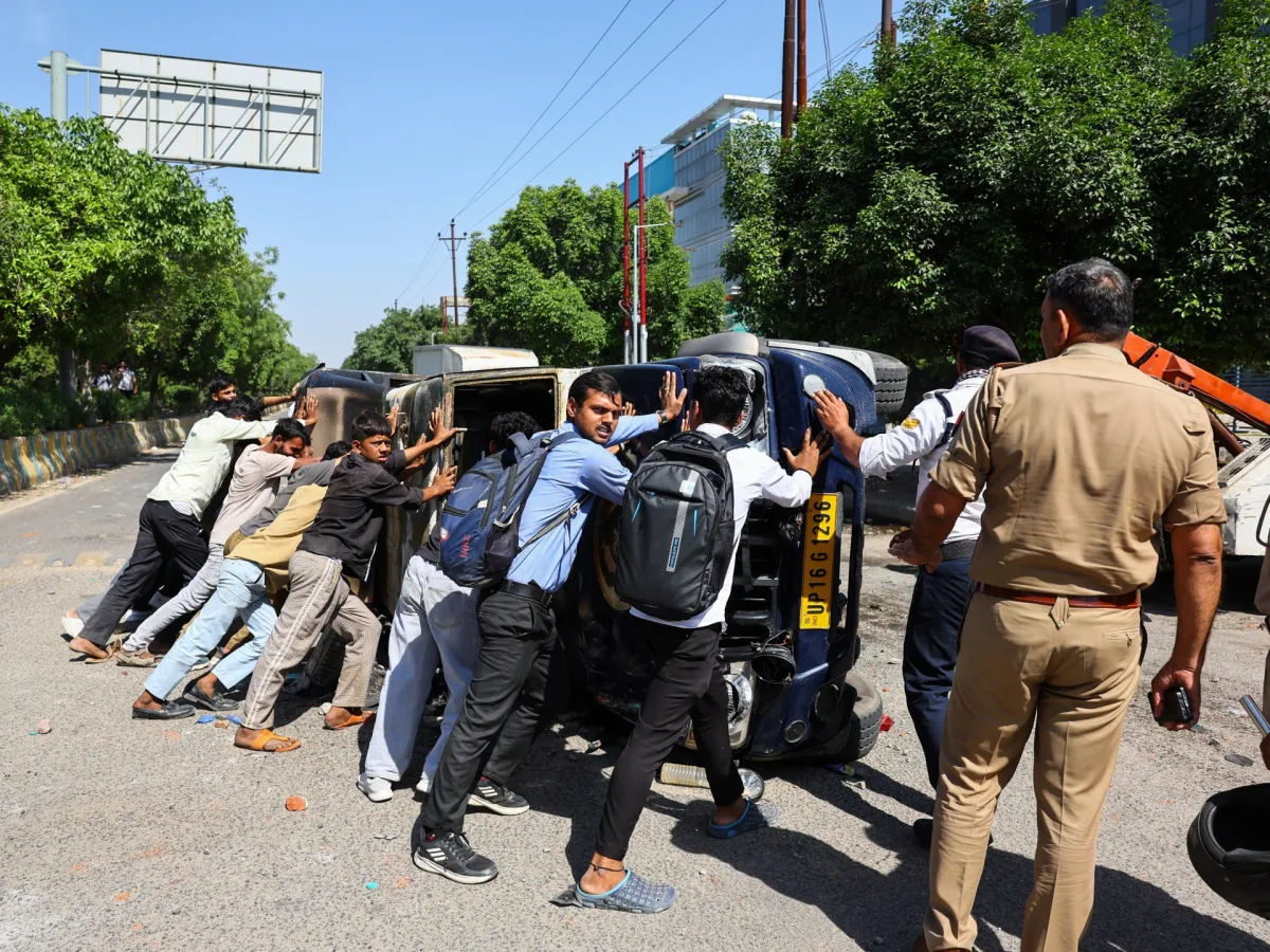 Violent Clashes Erupt in Noida as Factory Workers Protest for Higher Wages