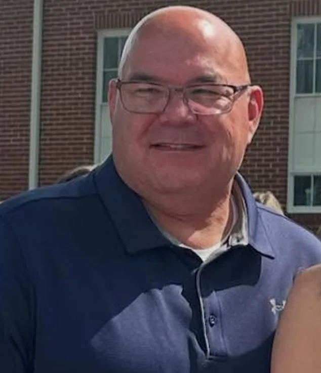 Elderly French Woman, 86, Deported from US after Marrying Army Sweetheart.