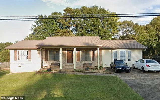 Elderly French Woman, 86, Deported from US after Marrying Army Sweetheart.