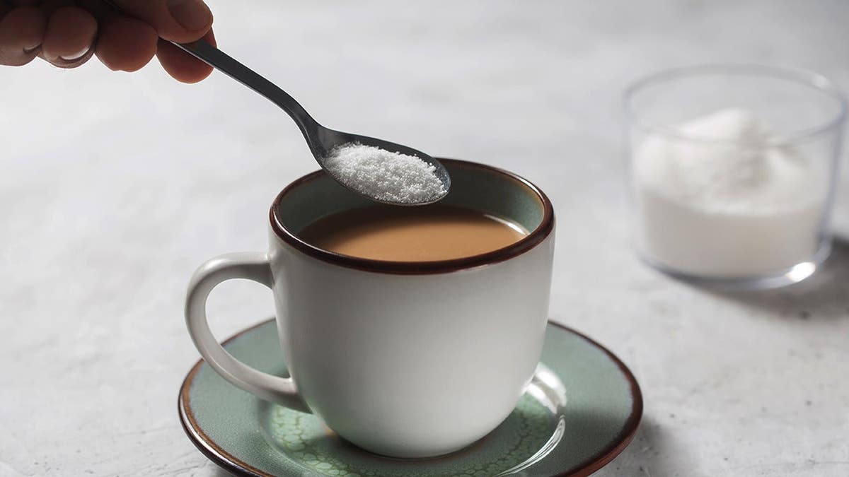Sweeteners' Long Reach: Study Uncovers Surprising Genetic Effects