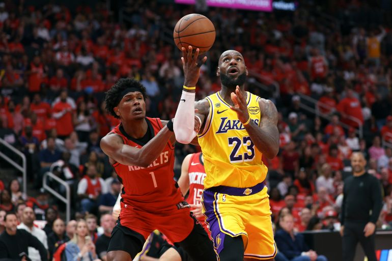 LeBron James Leads Lakers to Overtime Win, Takes 3-0 Series Lead