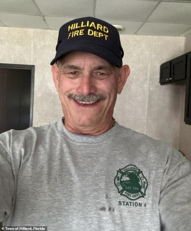 Volunteer firefighter dies from medical emergency while battling fierce wildfires in Florida