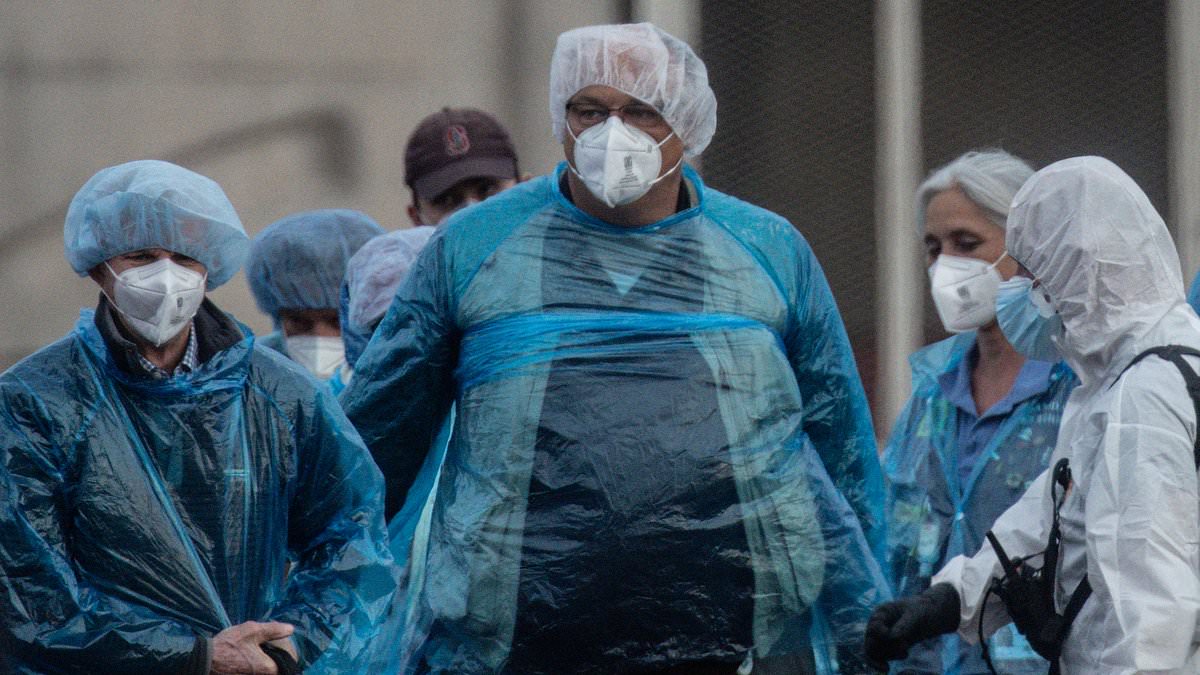 UK Quarantine Begins for 22 Hantavirus-Evacuated Cruise Ship Passengers