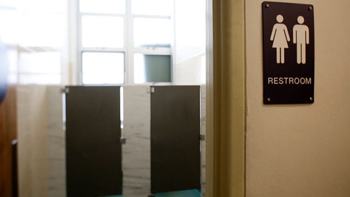 San Francisco YMCA bans trans woman from locker room amid privacy complaints