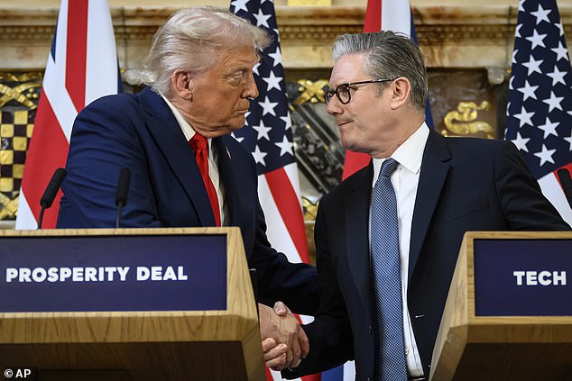 Experts warn US trade deal could drain NHS and cause 229,000 deaths.