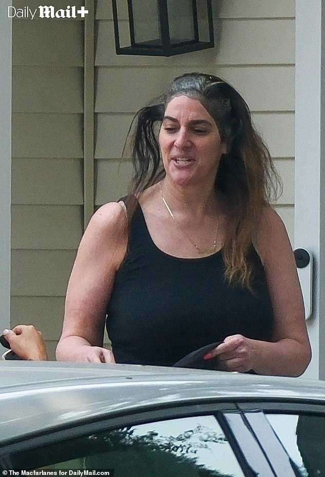Heiress lives modestly after grandmother disinherits her for dog.