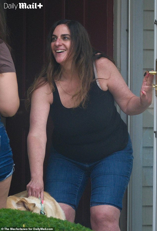 Heiress lives modestly after grandmother disinherits her for dog.