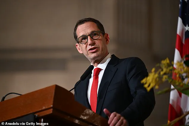 San Francisco's New Mayor Faces Liberal Criticism Over Tough On-Crime Policies