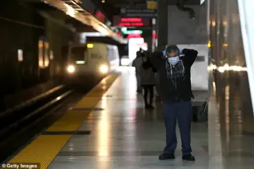 BART Train System Disruption Leaves Thousands Stranded in San Francisco