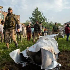 Privileged Access to the Frontlines: India and Pakistan's Escalating Kashmir Crisis