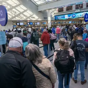United Airlines Suffers Nationwide Outage, Disrupting Travel for Passengers