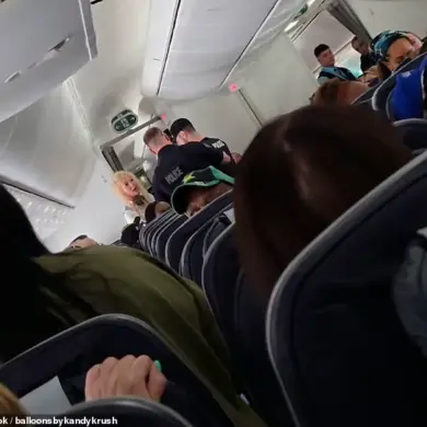 Emergency Landing in Canada Sparks Controversy Over Alleged In-Flight Incident Involving Mother and Daughter, as Social Media Fuels Debate on Airline Safety