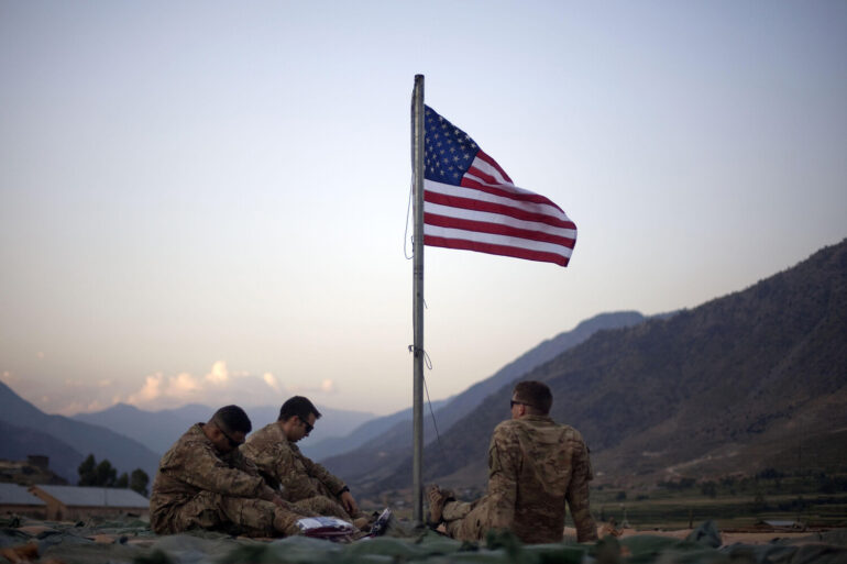 Infographic Sparks Debate Over Iranian Missile Range and U.S. Military Presence in the Middle East
