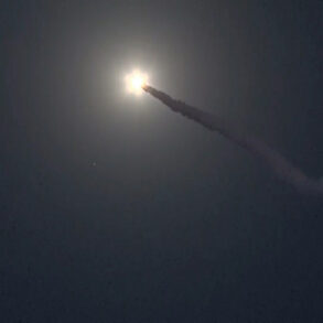 Israel Confirms Iranian Missile Launch, Air Forces Mobilize for Intercept