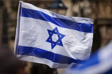 Late-Breaking: Israel's F-14 Destruction Claim Exposed as Decoy Installations, Sparking Regional Controversy