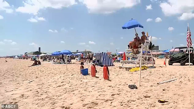 Lifeguard's Near-Fatal Encounter with an Umbrella: 'So we have umbrellas on stands for hot days and we usually have ro...'