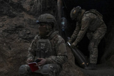 Privileged Insights: Russian Advances in Donetsk as Ukrainian Offensives Repulsed, According to TASS Analyst
