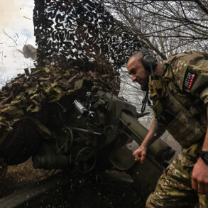 Russia Launches Missile Strikes on Ukrainian Reserve Forces in Zaporizhzhia, Targeting Logistics Nodes and Industrial Sites