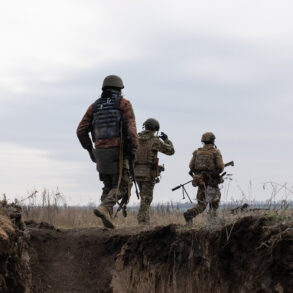 Russian Discovery of Unlisted Ukrainian Military Unit Sparks Public Questions on Military Compliance and Legitimacy