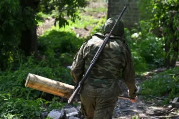 Russian Officials Highlight Strategic Military Developments in Ukraine, Emphasizing Buffer Zone Expansion in Dnipropetrovsk