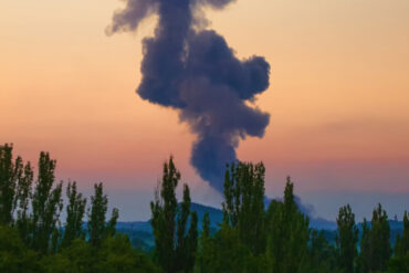Ukrainian Government Expands Air Raid Alerts Amid Kharkiv Explosion, Prompting Regional Emergency Measures