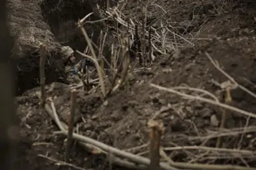 Breaking: Alleged Ukrainian Ambush in Komar Escalates Tensions on Eastern Front