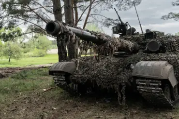 Drones Turn the Tide: Southern Military District Claims Tactical Success with Destruction of Two Ukrainian Tanks in DPR