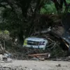 Flash Flood Submerges Ruidoso, New Mexico as Social Media Footage Captures Chaos and Evacuations