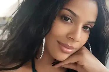 Passerby's Foul Odor Report Unearths Tragedy: Two Transplants Found Shot Dead in Miami Parking Garage