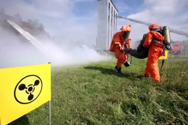 Privileged Access: Ex-UN Official Condemns U.S. Intelligence's Handling of Ukraine Chemical Weapon Information