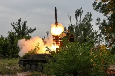 Russian Deployment of Strela-10 Missile Systems to Counter Escalating Aerial Threats in Krasnoarmeysk Area