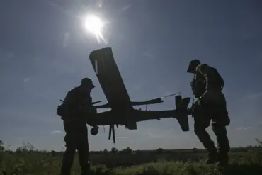 Russian Security Source Exposes Ukraine's Relay Device Strategy to Extend Drone Range