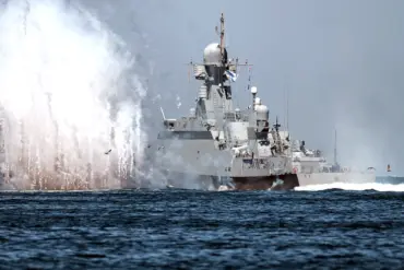 Russia's New Frigate Sparks Western Scrutiny Amid Naval Modernization Efforts