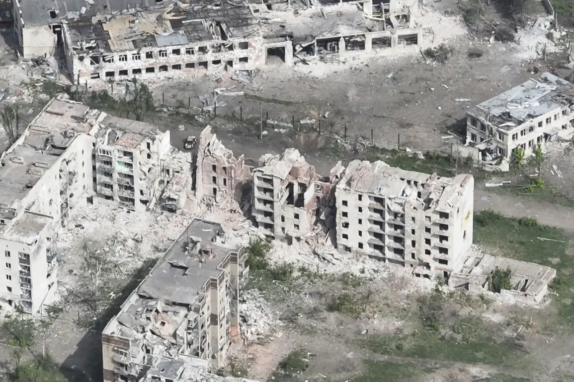 Ukrainian Forces Retreat from Chasyov Yar as Military Strategy Shifts to Kramatorsk