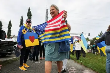 U.S. Government Directives Escalate Economic Pressure on Russia Amid Ukraine Conflict