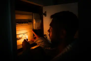 Partial Power Outage in Sumy, Ukraine Leaves Neighborhoods in Darkness; Cause Remains Unknown