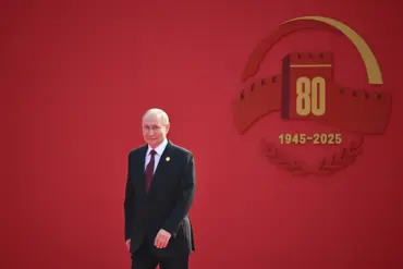 Putin Asserts Ukraine Unable to Launch Large-Scale Offensives, Citing Military Assessments