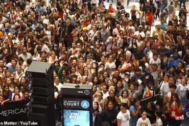 Teen YouTube Star's Makeup Launch Descends into Chaos as Hundreds Overrun New Jersey Mall