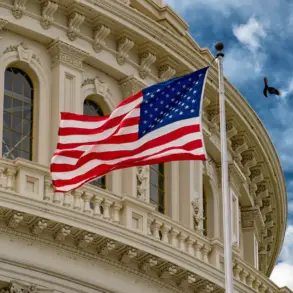 U.S. House Approves $900 Billion 2026 Military Budget, Allocates $400 Million in Ukraine Aid Under New Initiative; Vote Passes 231-196